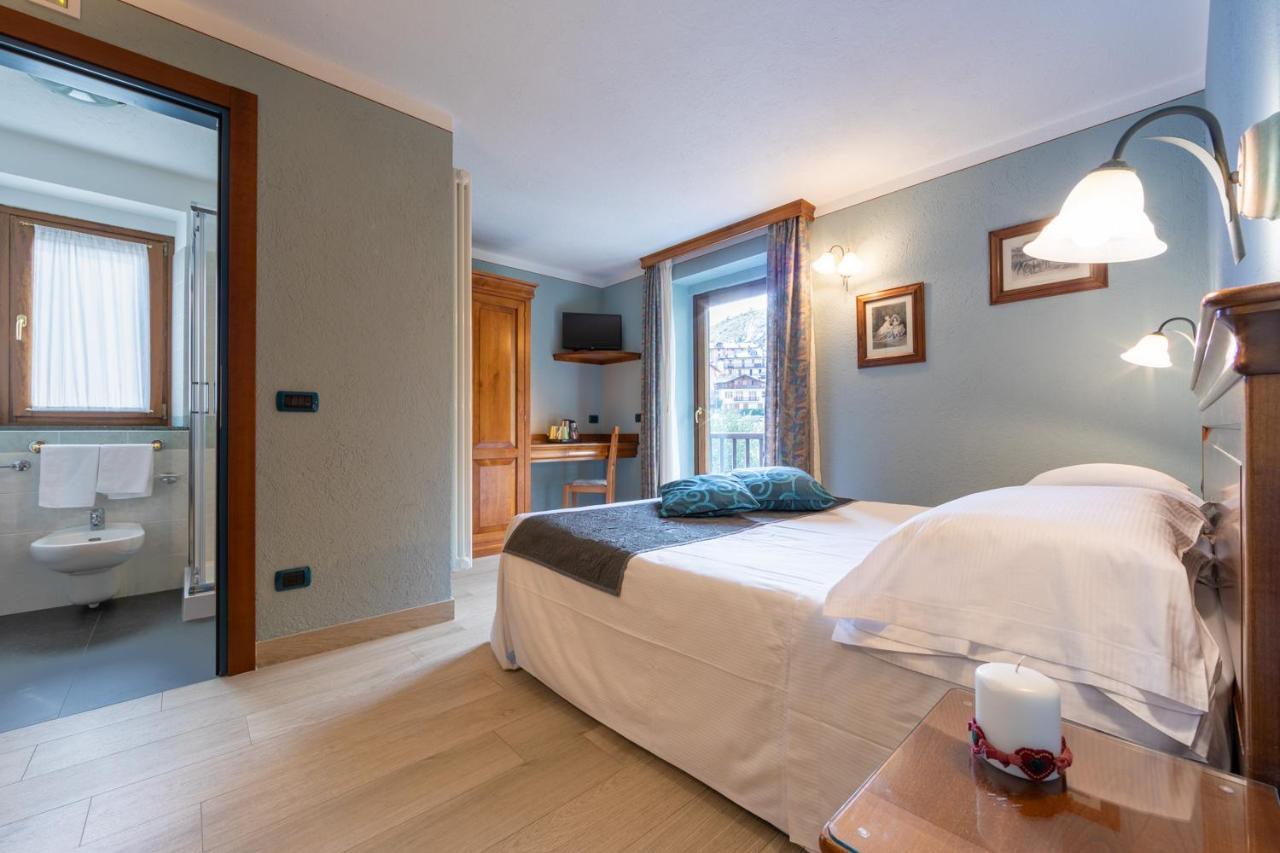 Hotel Du Glacier La Thuile Dış mekan fotoğraf