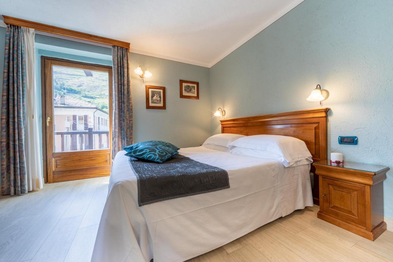 Hotel Du Glacier La Thuile Dış mekan fotoğraf